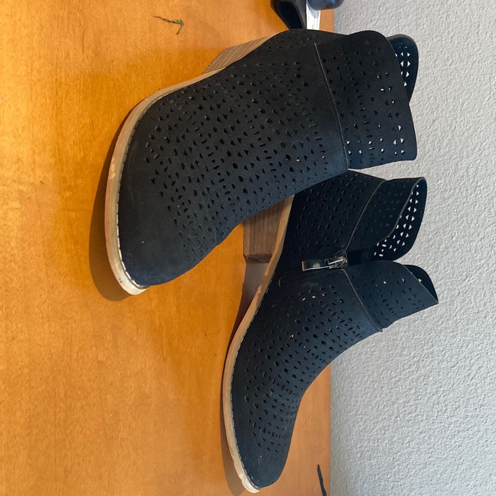 Breathable Bootie!